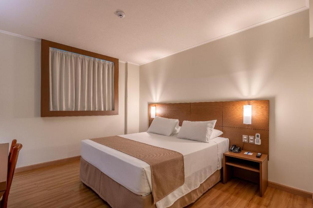 Hotel Caiua Cascavel Екстер'єр фото