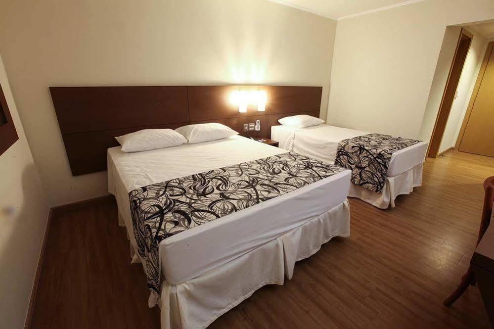 Hotel Caiua Cascavel Екстер'єр фото